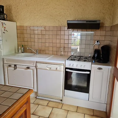 Grande Maison Familiale * לאקאנו